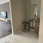1005 Spacious 3 1 And Close To Consulates *